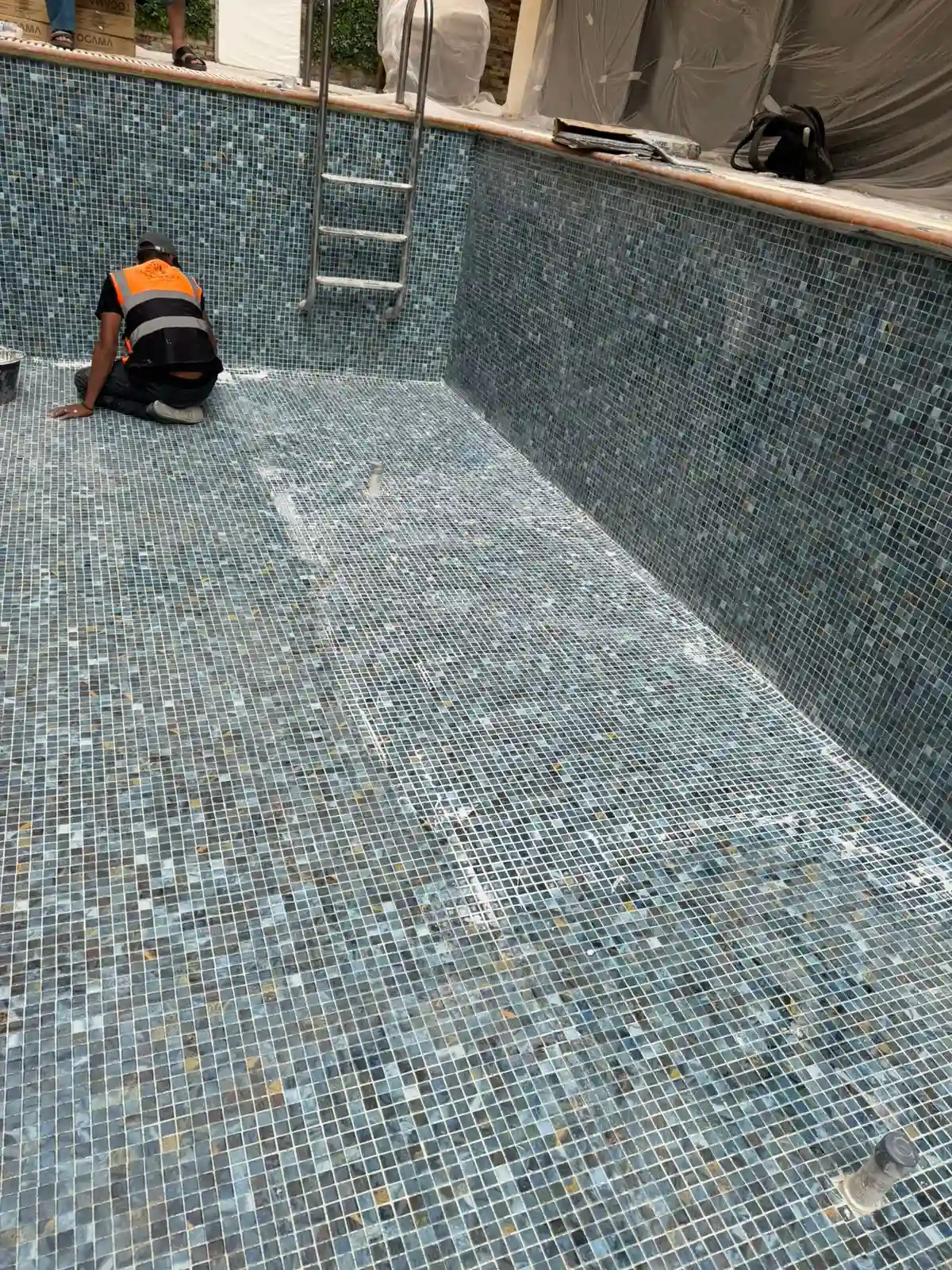 تبليط مسابح بجدة